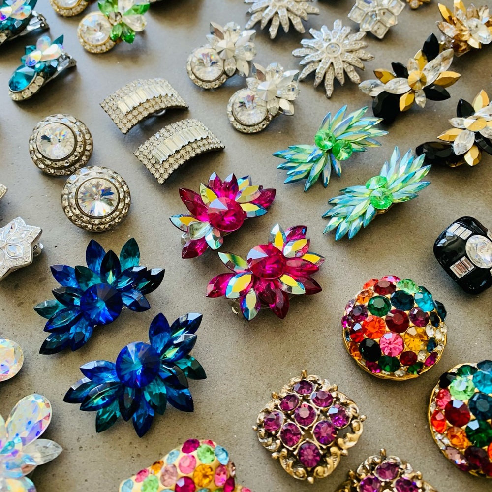 SEMI-MYSTERY BOX - Vintage Costume Earrings